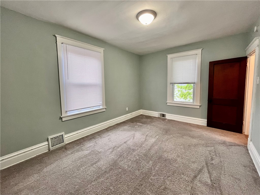 New Brighton, Pennsylvania 15066, United States, 2 Bedrooms Bedrooms, ,1 BathroomBathrooms,Residential,Active,144456