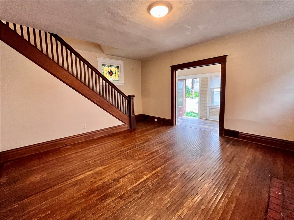 New Brighton, Pennsylvania 15066, United States, 2 Bedrooms Bedrooms, ,1 BathroomBathrooms,Residential,Active,144456