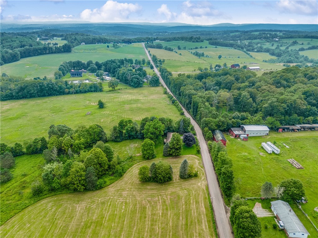 Middlecreek Twp, Pennsylvania 15557, United States, 3 Bedrooms Bedrooms, ,2 BathroomsBathrooms,Residential,Active,170188