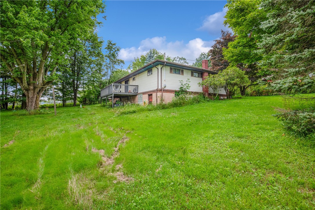 Middlecreek Twp, Pennsylvania 15557, United States, 3 Bedrooms Bedrooms, ,2 BathroomsBathrooms,Residential,Active,170188