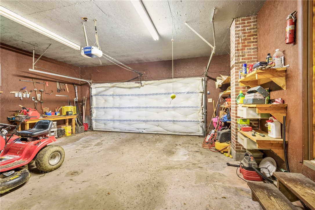 Middlecreek Twp, Pennsylvania 15557, United States, 3 Bedrooms Bedrooms, ,2 BathroomsBathrooms,Residential,Active,170188