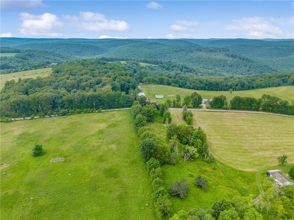 Middlecreek Twp, Pennsylvania 15557, United States, 3 Bedrooms Bedrooms, ,2 BathroomsBathrooms,Residential,Active,170188