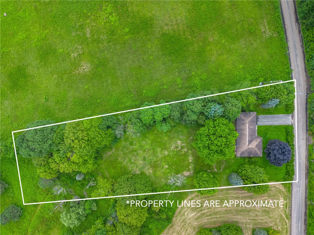 Middlecreek Twp, Pennsylvania 15557, United States, 3 Bedrooms Bedrooms, ,2 BathroomsBathrooms,Residential,Active,170188