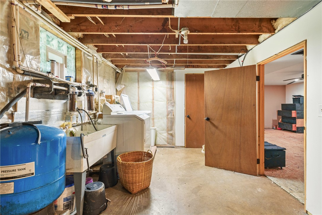 Middlecreek Twp, Pennsylvania 15557, United States, 3 Bedrooms Bedrooms, ,2 BathroomsBathrooms,Residential,Active,170188