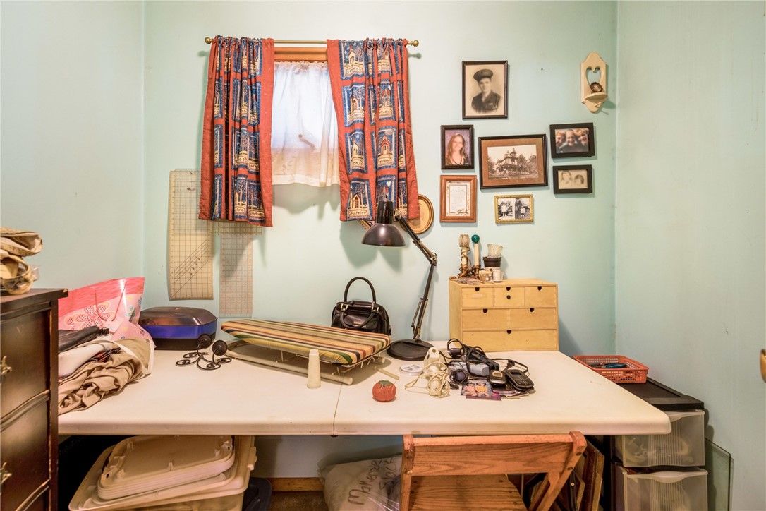 Middlecreek Twp, Pennsylvania 15557, United States, 3 Bedrooms Bedrooms, ,2 BathroomsBathrooms,Residential,Active,170188