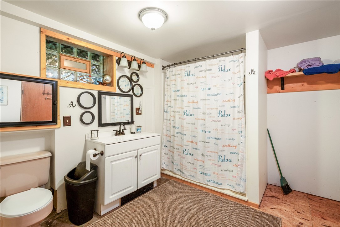 Middlecreek Twp, Pennsylvania 15557, United States, 3 Bedrooms Bedrooms, ,2 BathroomsBathrooms,Residential,Active,170188