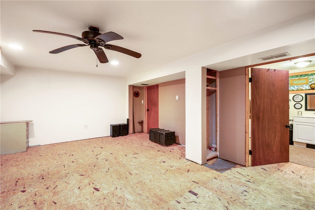 Middlecreek Twp, Pennsylvania 15557, United States, 3 Bedrooms Bedrooms, ,2 BathroomsBathrooms,Residential,Active,170188