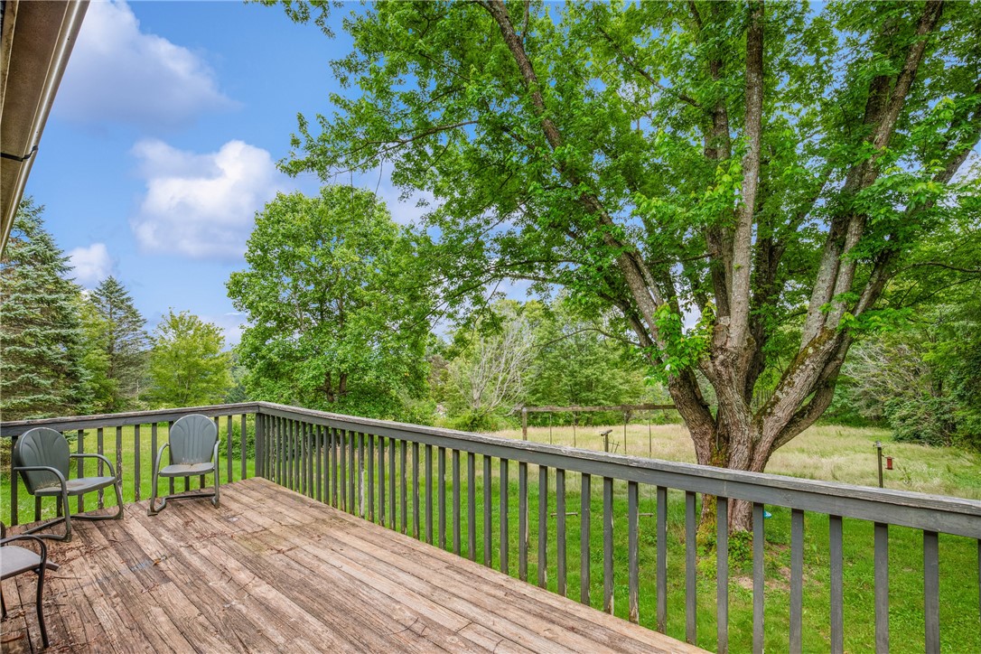 Middlecreek Twp, Pennsylvania 15557, United States, 3 Bedrooms Bedrooms, ,2 BathroomsBathrooms,Residential,Active,170188