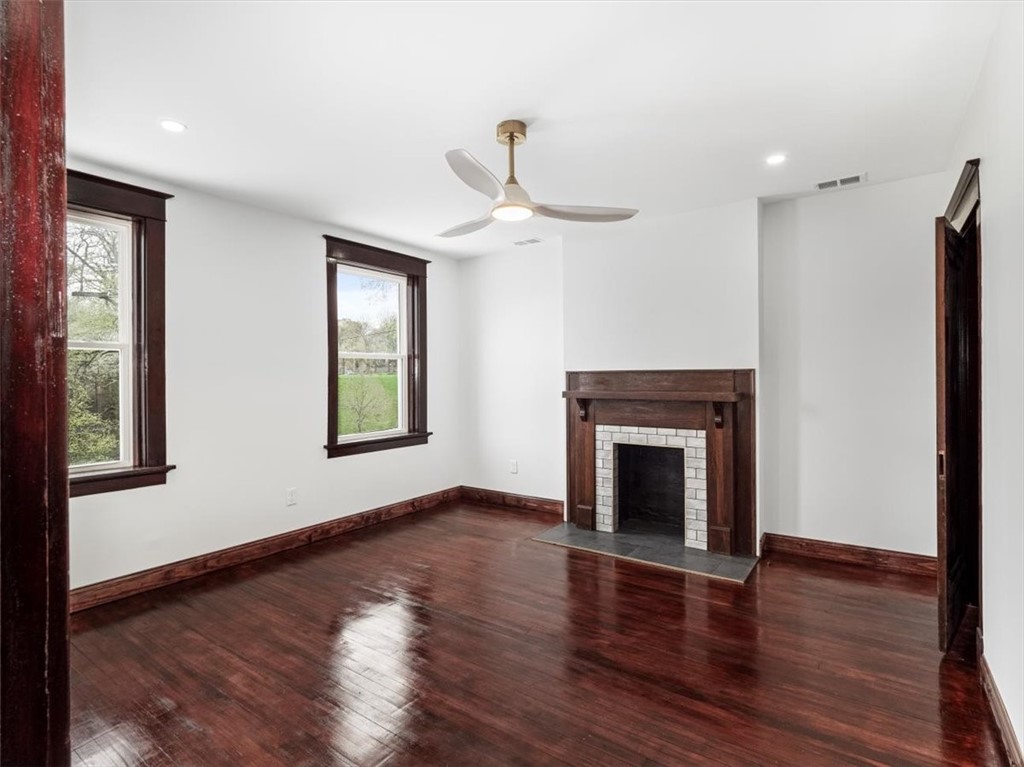 228 39th St St, Lawrenceville, Pennsylvania image 6