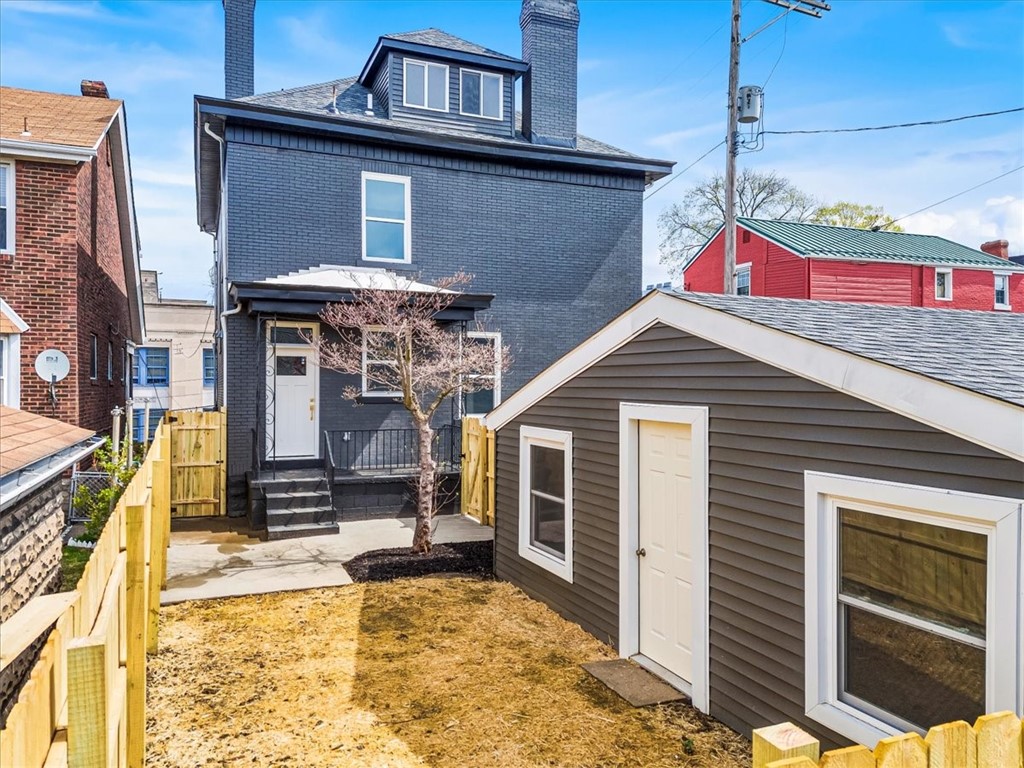 228 39th St St, Lawrenceville, Pennsylvania image 38