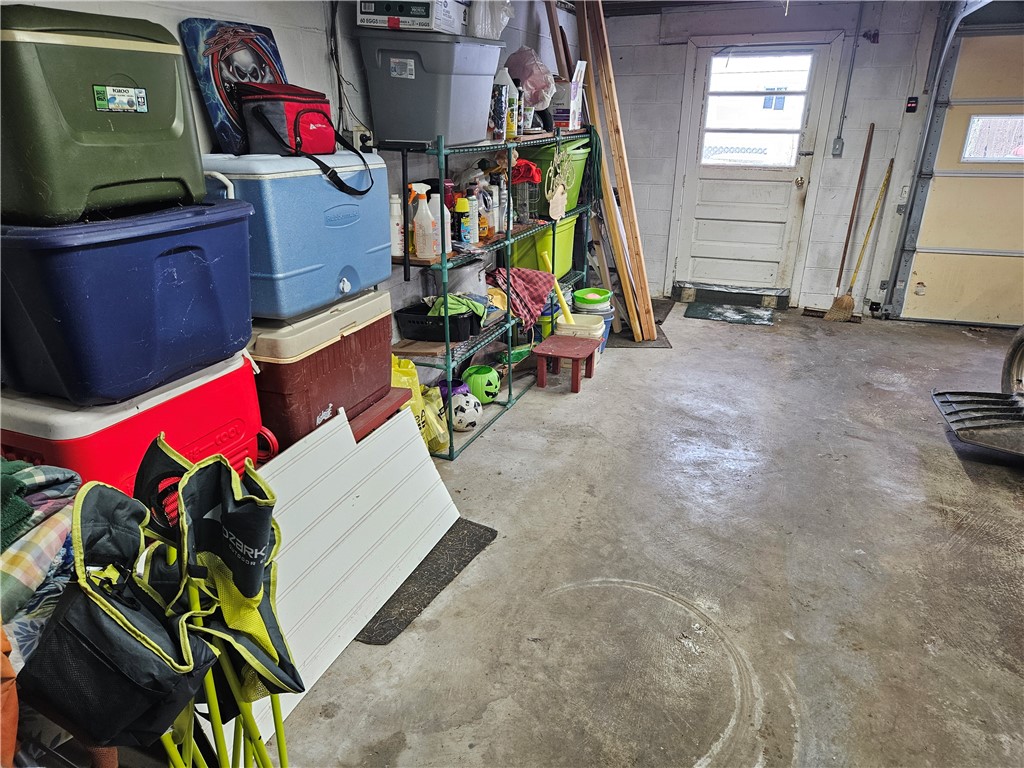 Montgomery/Grant, Pennsylvania 15741, United States, 3 Bedrooms Bedrooms, ,2 BathroomsBathrooms,Residential,Pending,14785