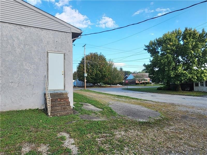 1512 Jackson Ave
