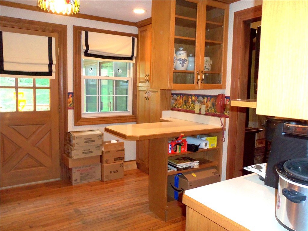 Peters Twp, Pennsylvania 15317, United States, 3 Bedrooms Bedrooms, ,3 BathroomsBathrooms,Residential,Pending,192641