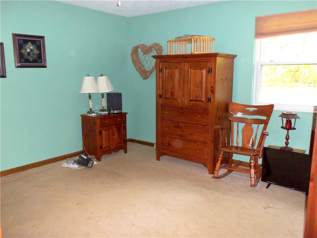 Peters Twp, Pennsylvania 15317, United States, 3 Bedrooms Bedrooms, ,3 BathroomsBathrooms,Residential,Pending,192641