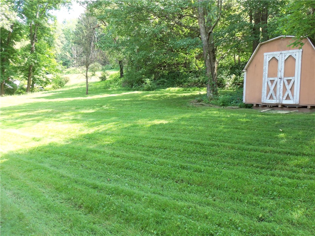 Peters Twp, Pennsylvania 15317, United States, 3 Bedrooms Bedrooms, ,3 BathroomsBathrooms,Residential,Pending,192641