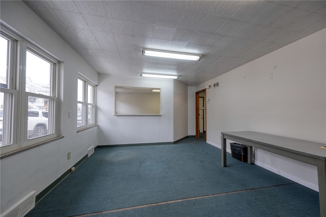 West View, Pennsylvania 15229, United States, ,Commercial,Active,814