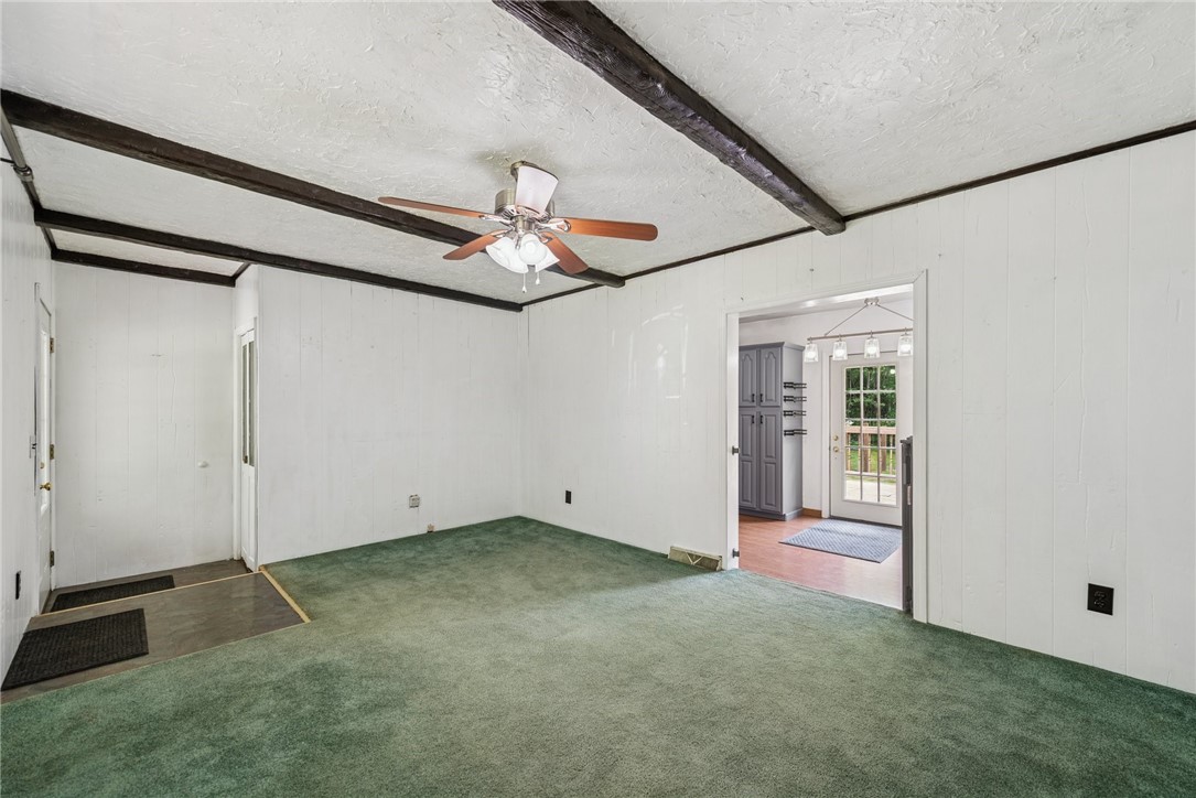171 Beacon Light Rd
