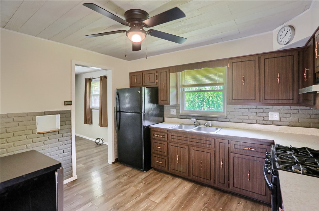 306 Pinevue Dr Dr, Monroeville, Pennsylvania image 7