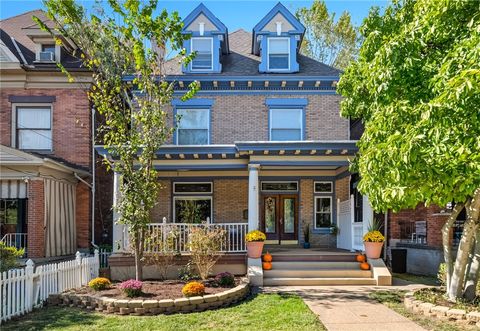 Photo of 1127 Portland St, Pittsburgh, PA 15206 (MLS # 1727113)
