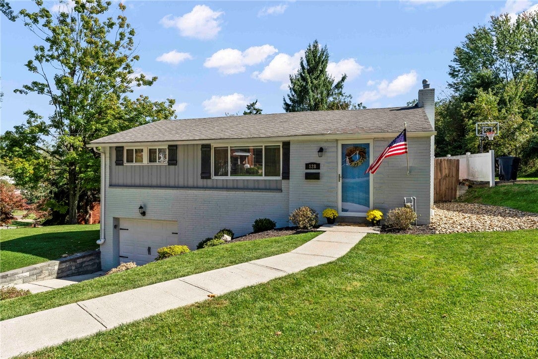 128 Winifred Dr