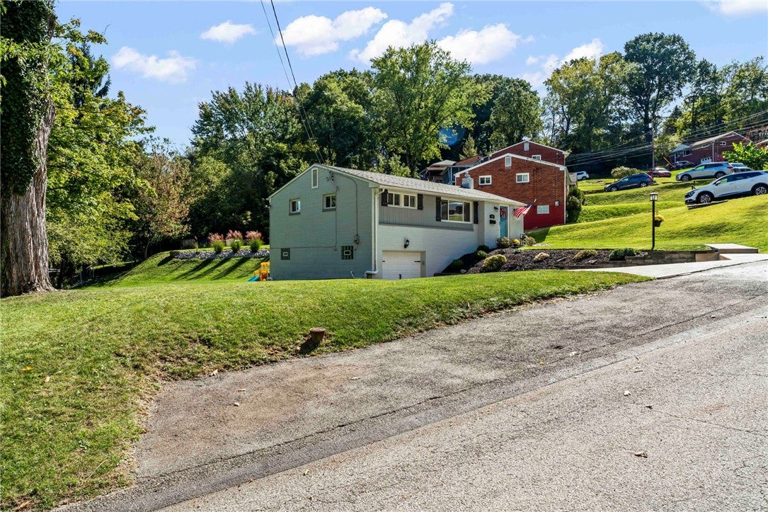 128 Winifred Dr