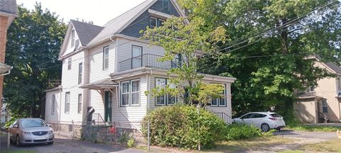 Multifamily For Sale - 408 E Garfield Ave Ave<br/> Lawrence County, New Castle, PA 16105