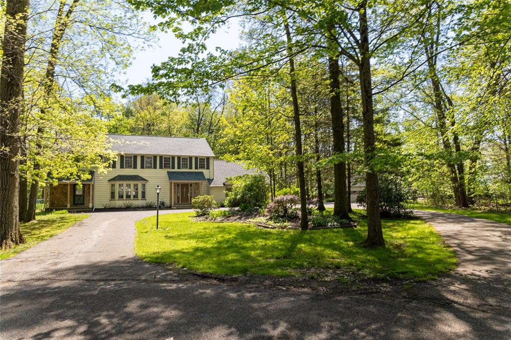 438 Edgewood Dr