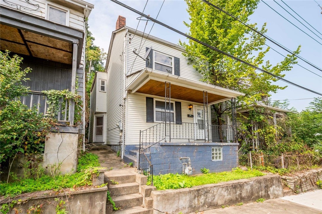 429 Alexander Street