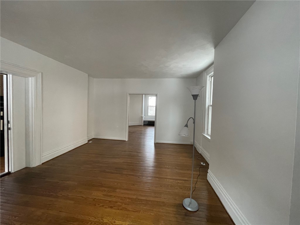 Dormont, Pennsylvania 15216, United States, 1 Bedroom Bedrooms, ,1 BathroomBathrooms,Residential,Active,4655