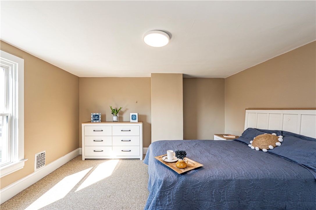 City Of Greensburg, Pennsylvania 15601, United States, 3 Bedrooms Bedrooms, ,1 BathroomBathrooms,Residential,Active,214611