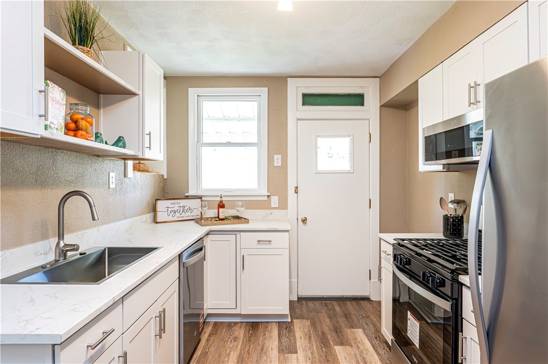 City Of Greensburg, Pennsylvania 15601, United States, 3 Bedrooms Bedrooms, ,1 BathroomBathrooms,Residential,Active,214611