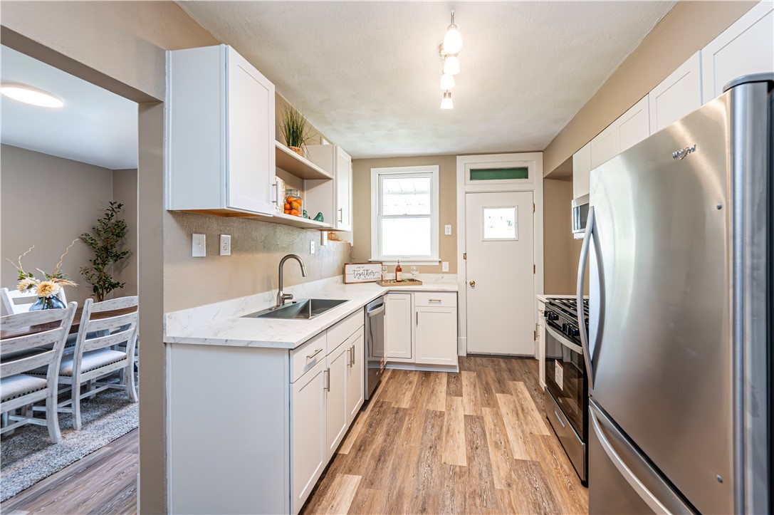 City Of Greensburg, Pennsylvania 15601, United States, 3 Bedrooms Bedrooms, ,1 BathroomBathrooms,Residential,Active,214611