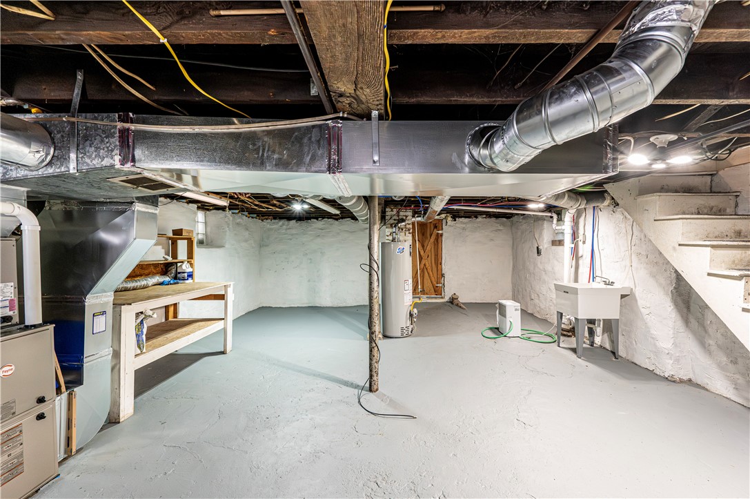 City Of Greensburg, Pennsylvania 15601, United States, 3 Bedrooms Bedrooms, ,1 BathroomBathrooms,Residential,Active,214611