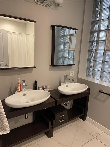 Polish Hill, Pennsylvania 15213, United States, ,Commercial,Active,48591