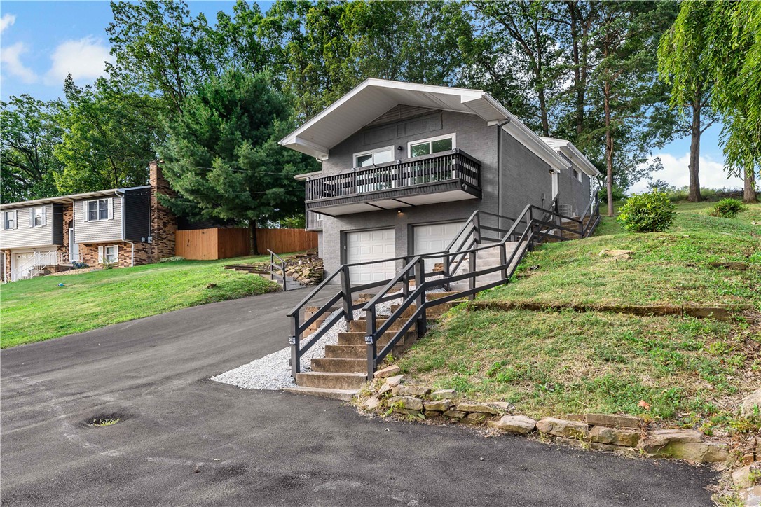 223 Columbia Dr