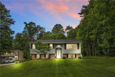 Photo of 267 Thorn Run Rd, Export, PA 15632 (MLS # 1761091)