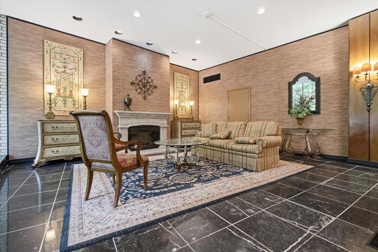 1150 Bower Hill Road 901A