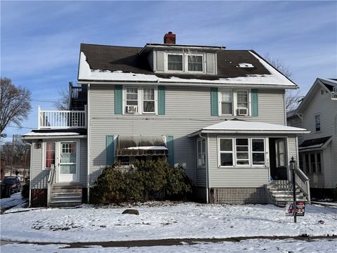 Photo of 242-244 Dougherty Ave, Sharon, PA 16146 (MLS # 1733200)