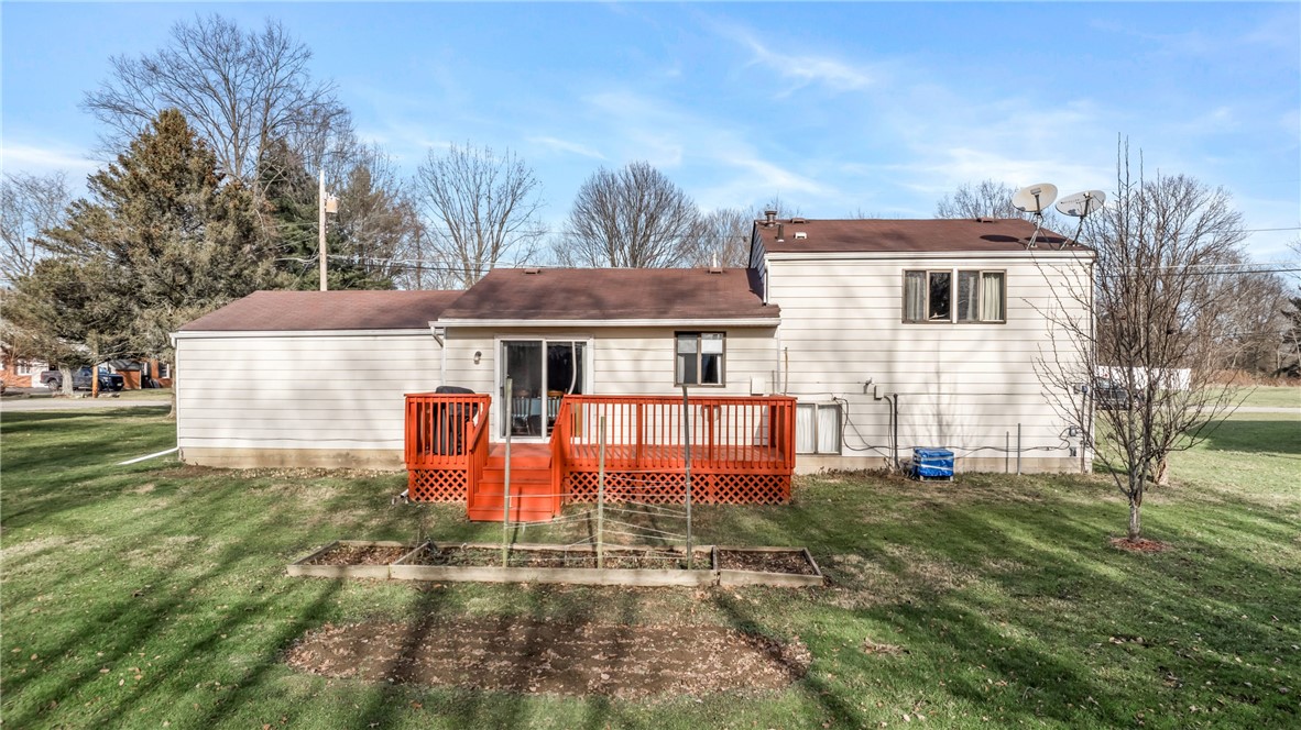 West Middlesex Boro, Pennsylvania 16159, United States, 3 Bedrooms Bedrooms, ,1 BathroomBathrooms,Residential,Contingent,23767