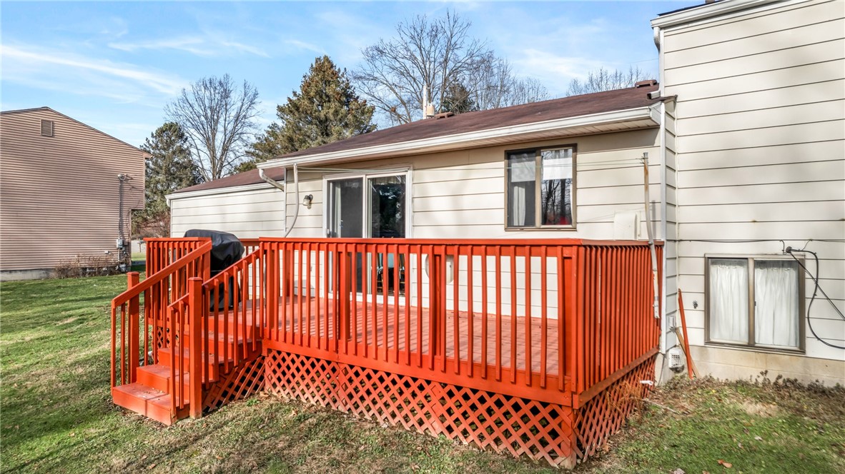 West Middlesex Boro, Pennsylvania 16159, United States, 3 Bedrooms Bedrooms, ,1 BathroomBathrooms,Residential,Contingent,23767