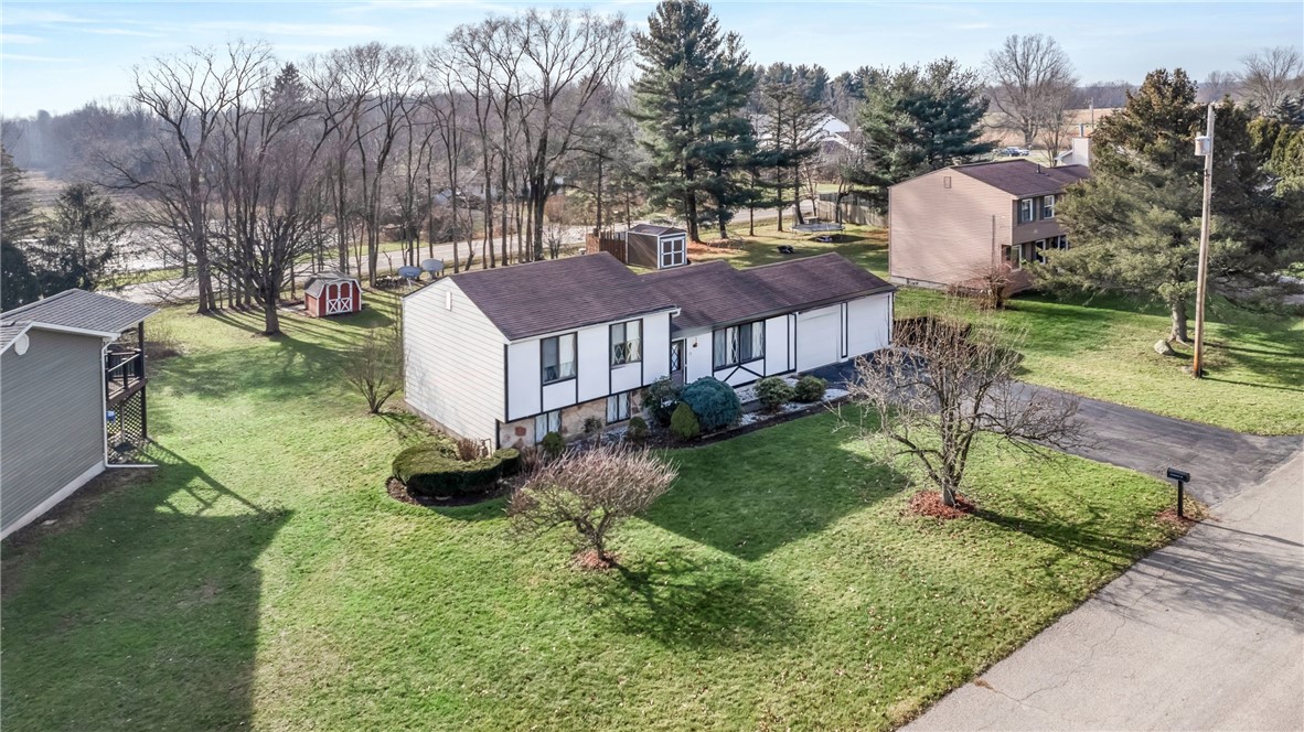 West Middlesex Boro, Pennsylvania 16159, United States, 3 Bedrooms Bedrooms, ,1 BathroomBathrooms,Residential,Contingent,23767