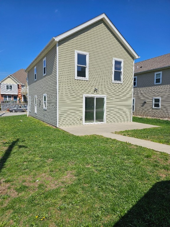 414 S 6th St, Jeannette, Pennsylvania image 2