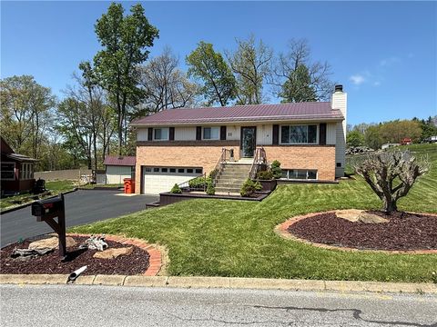 11 Hoyt Drive White Twp PA 15701