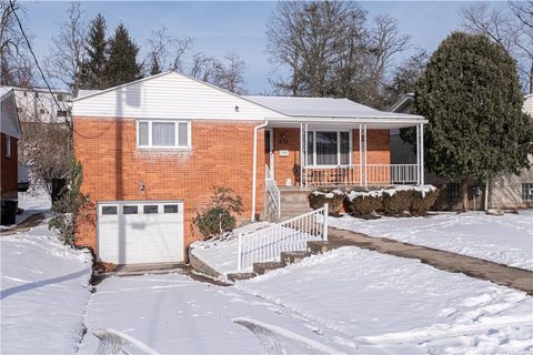 214 Maxwell Ingram PA 15205