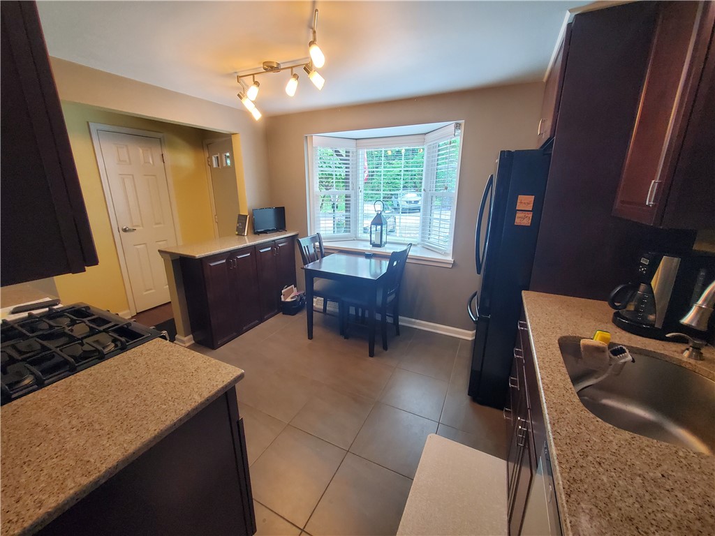 23 Hiland Valley Dr