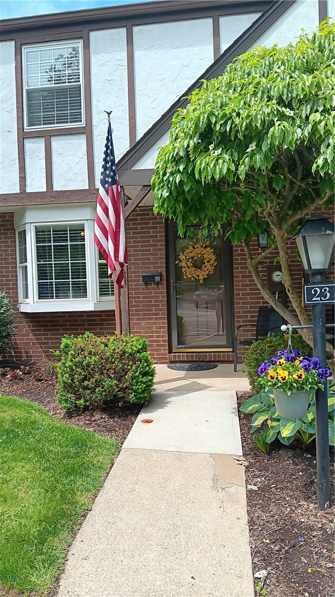 23 Hiland Valley Dr