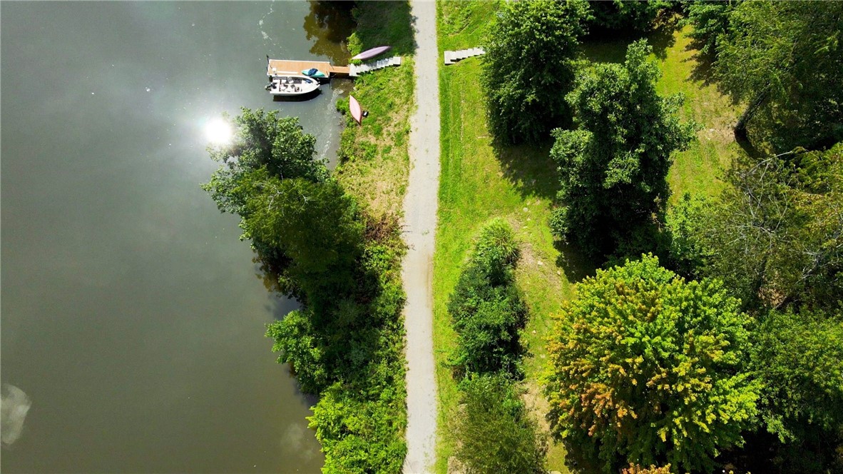 McDonald, Pennsylvania 15057, United States, 3 Bedrooms Bedrooms, ,3 BathroomsBathrooms,Residential,Active,252231