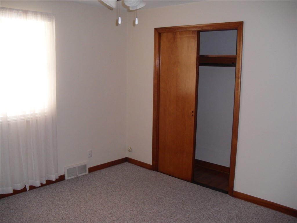 Canonsburg, Pennsylvania 15317, United States, 2 Bedrooms Bedrooms, ,2 BathroomsBathrooms,Residential,Active,212022