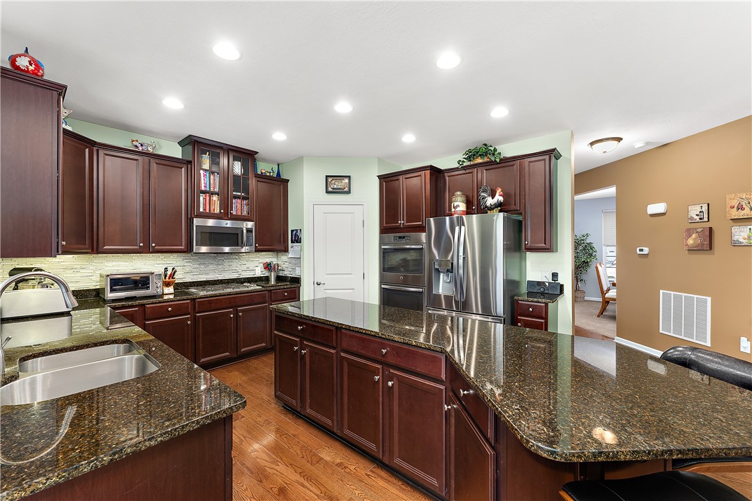 Sewickley Hills Boro, Pennsylvania 15143, United States, 4 Bedrooms Bedrooms, ,3 BathroomsBathrooms,Residential,Contingent,82144