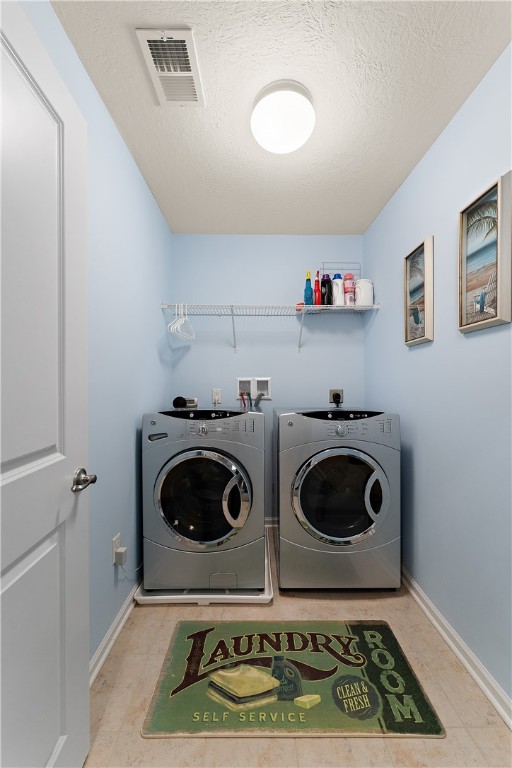 Sewickley Hills Boro, Pennsylvania 15143, United States, 4 Bedrooms Bedrooms, ,3 BathroomsBathrooms,Residential,Contingent,82144